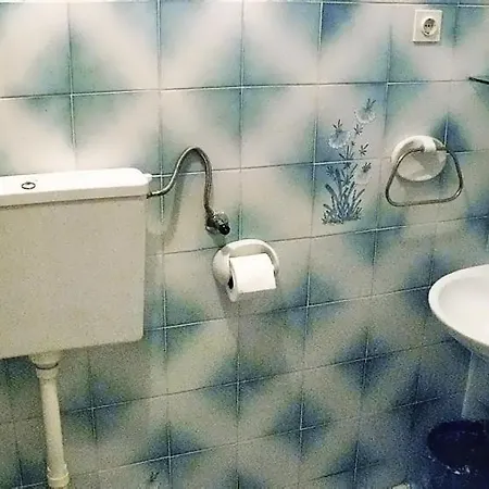 With A Parking Space Bol, Brac - 2883 Apartamento